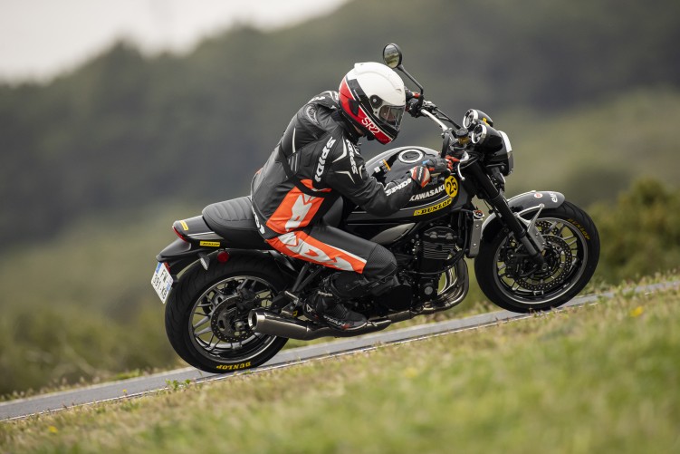 SmartRoad IV Kawasaki Z 900RS  Mariusz Lowicki